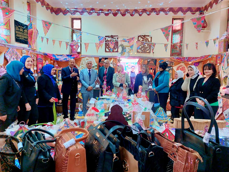 افتتاح معرض المدرسة المنتجة "أهلا رمضان" بديوان عام مديرية التربية والتعليم